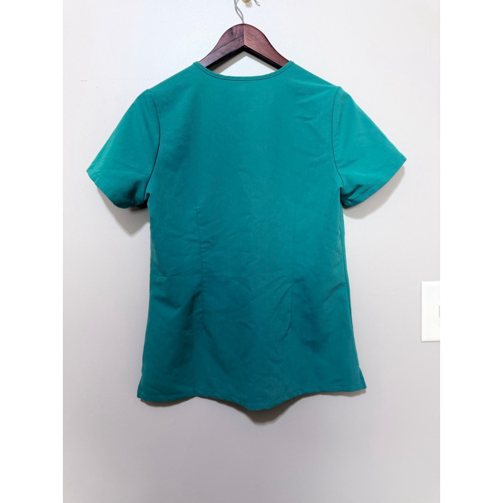 FIGS Catarina One Pocket Scrub Top - Picture 6 of 6